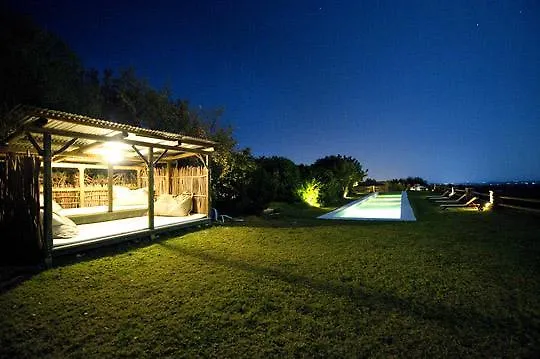 Tenuta Busulmone Otel Noto Tatil Evi
