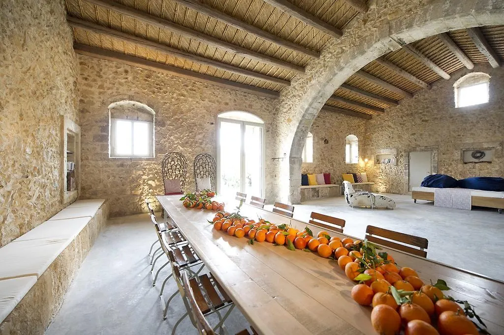 Tenuta Busulmone Otel Noto